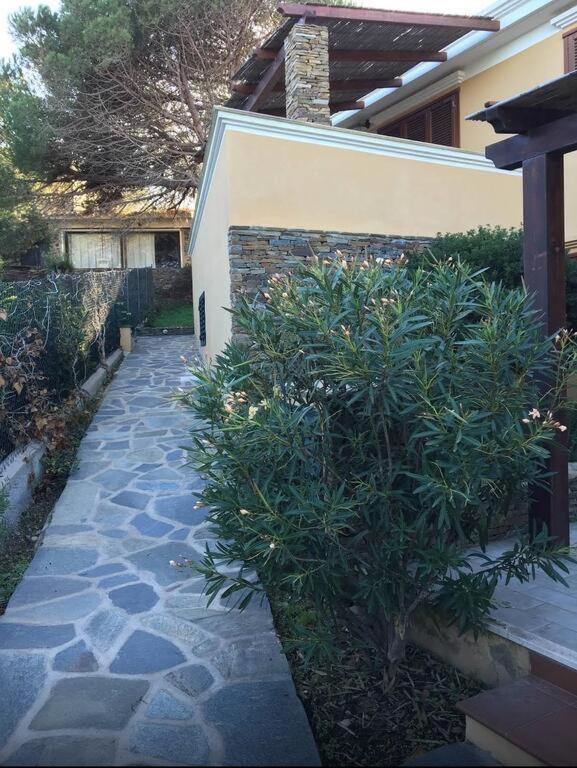 Civico34 House 4 - I Giardini Dell'Ancora Villa Stintino Buitenkant foto